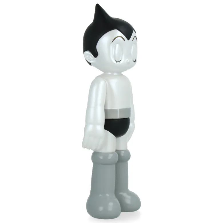 Astro Boy - Standing (Eye Closing) - 13,5 cm (Pearl Black)