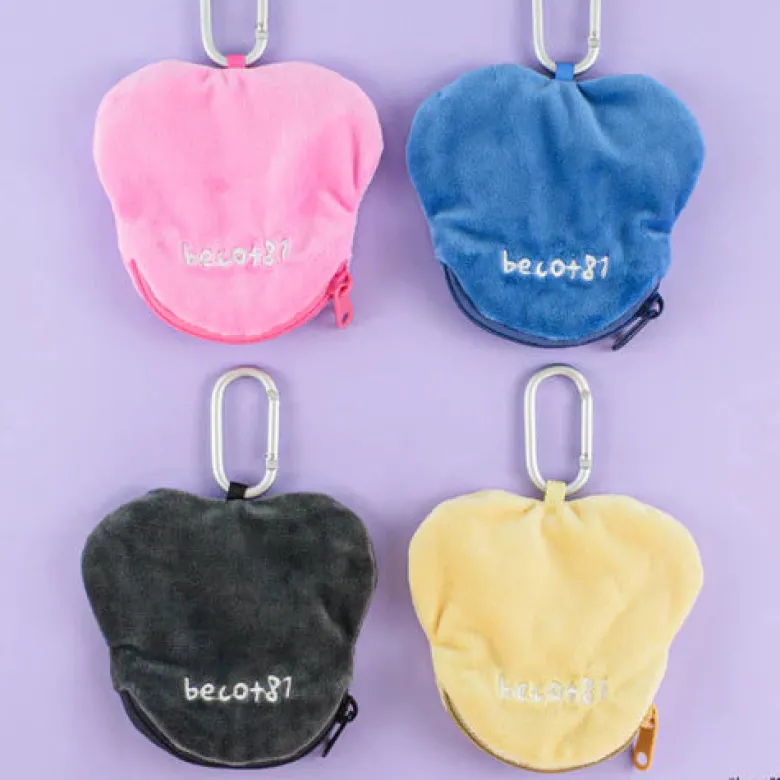 Beco+81 Shirimimi Rabbit Face Pouch