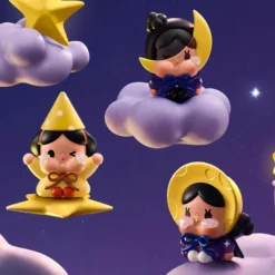 CryBaby Crying to the Moon - Sitting Series Figures