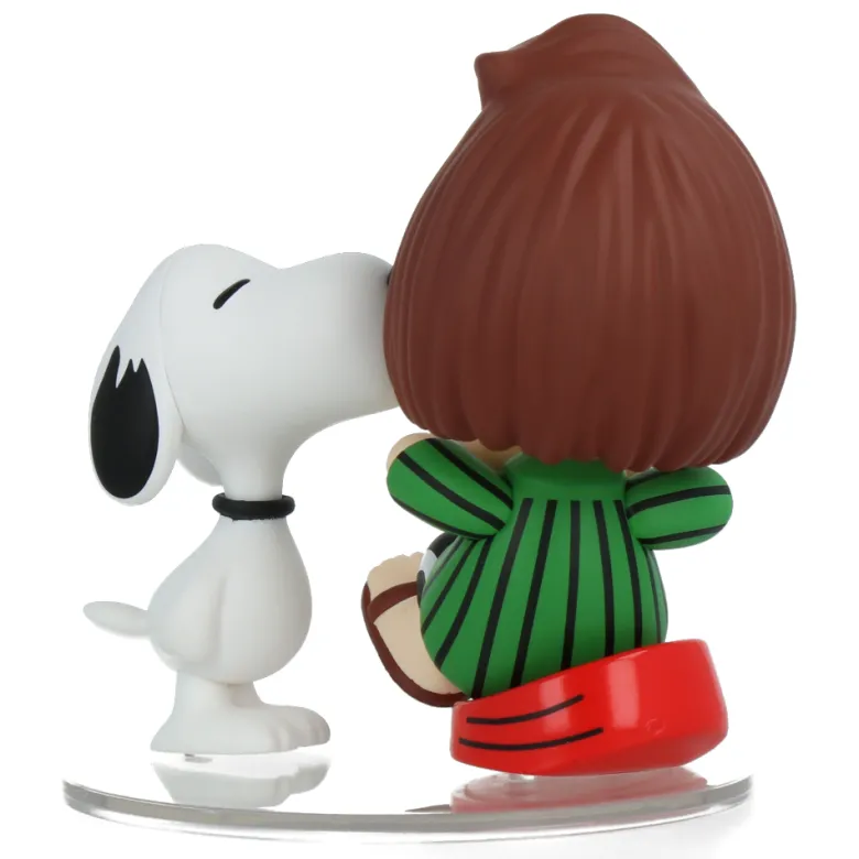 Figurine UDF Peanuts Series 17 - Peppermint Patty & Snoopy