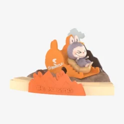 Labubu - The Monsters playing Games Series Scene Sets