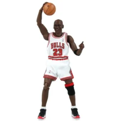 Mafex - Michael Jordan (Chicaco Bulls Home)