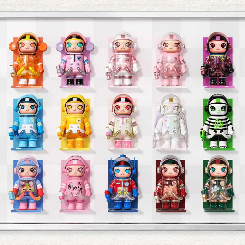 Mega Space Molly 100% Series 4