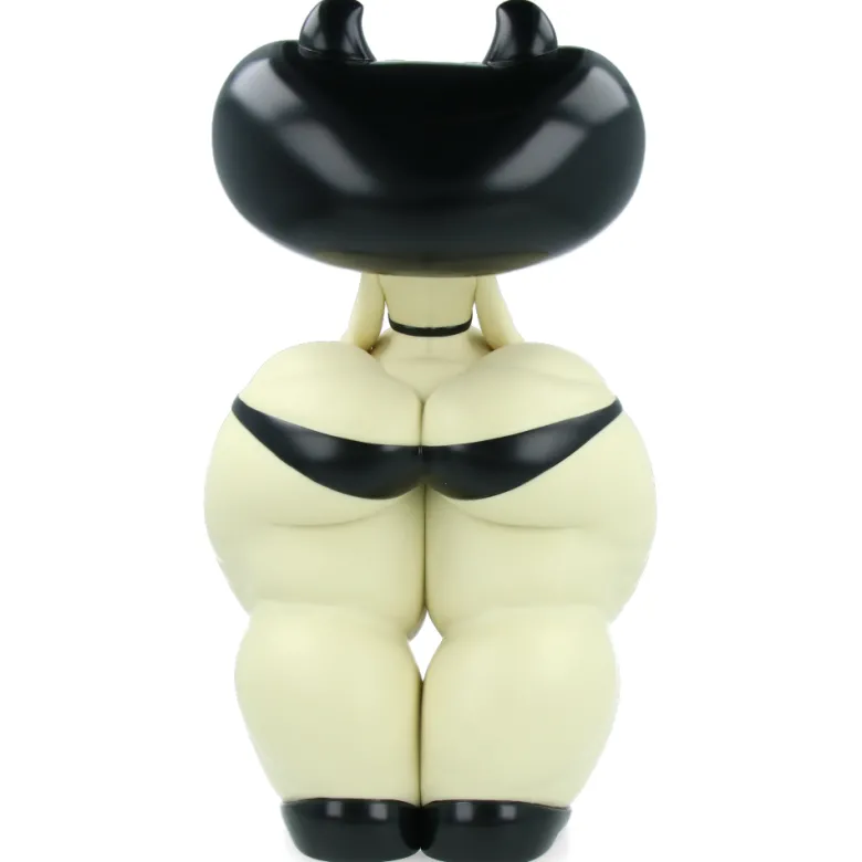 Mimi Wobbly Classic by Dave Cooper