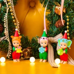 Sonny Angel - Santa’s Little Helper