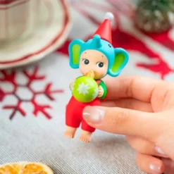 Sonny Angel - Santa’s Little Helper